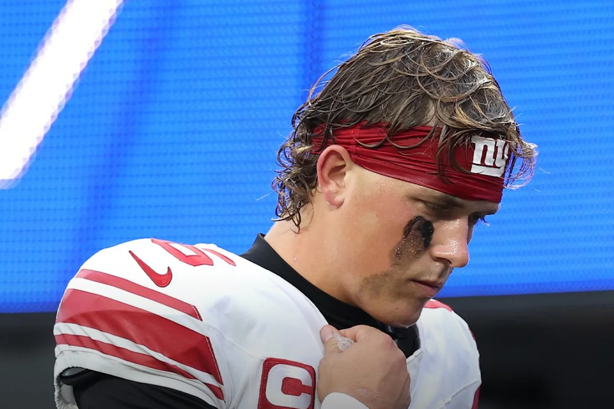 Jaxson Dart Injury Update: Giants Quarterback Suffers Possible Season Ending Knee Injury